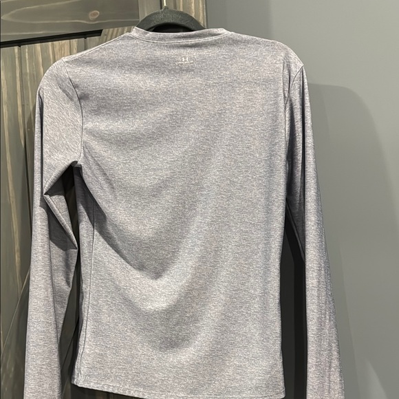 Under Armour Gray Long Sleeve Tee - Picture 3 of 3